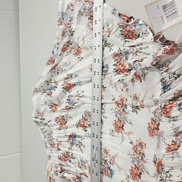 Ruffle Tiered Floral Top - Picture 6 of 14